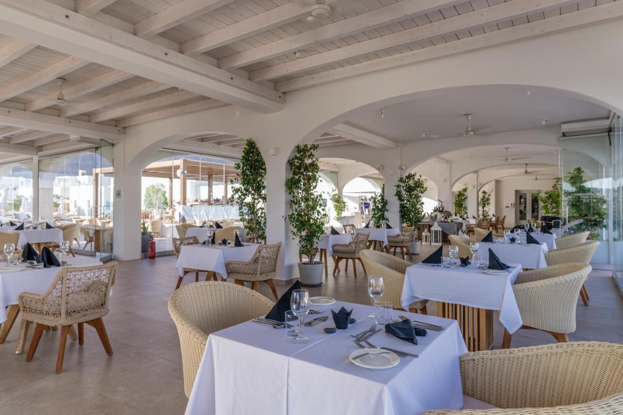 Meltemi Blu - Adults Only Hotel Perissa  Bagian luar foto